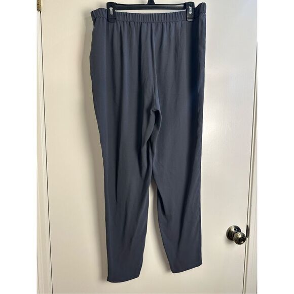 Eileen Fisher size M Silk Georgette Crepe Tapered Pants - 100% - Picture 9 of 10